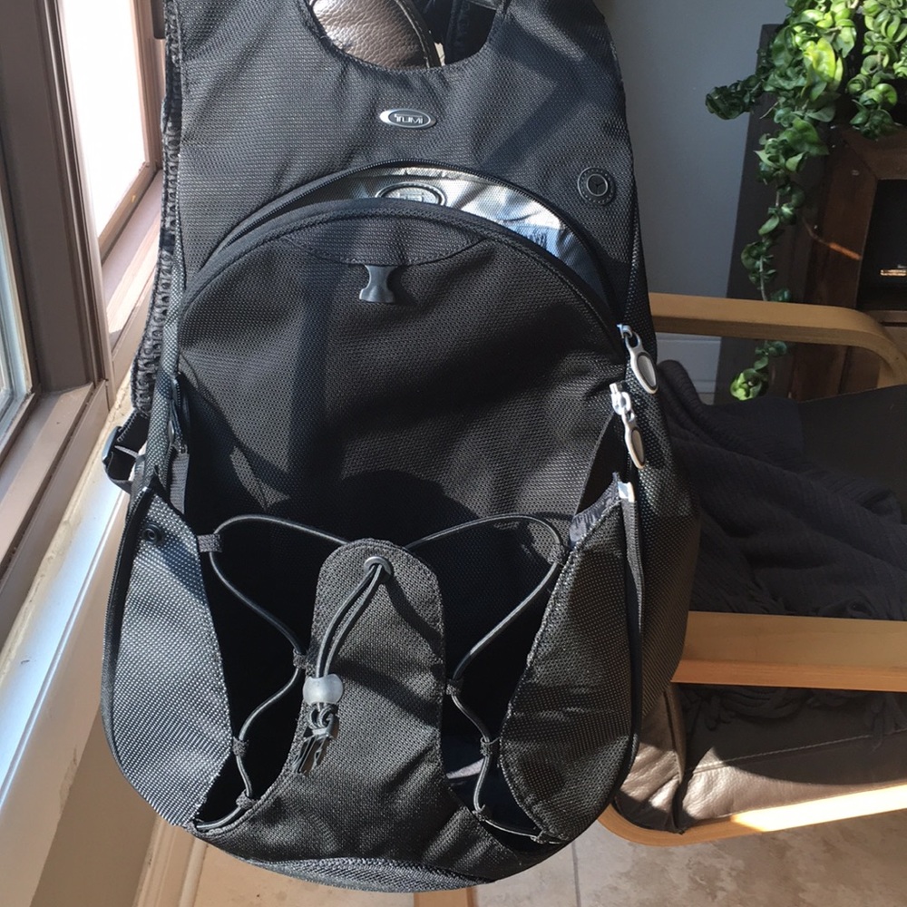 Tumi Backpack - Picture 6 of 10